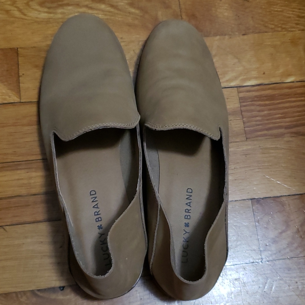 Slip on lucky brand shoes